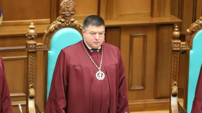 Олександр Тупицький вважає спроби Зеленського скасувати рішення КС неконституційними, а у "розгоні" ситуації звинувачує НАЗК