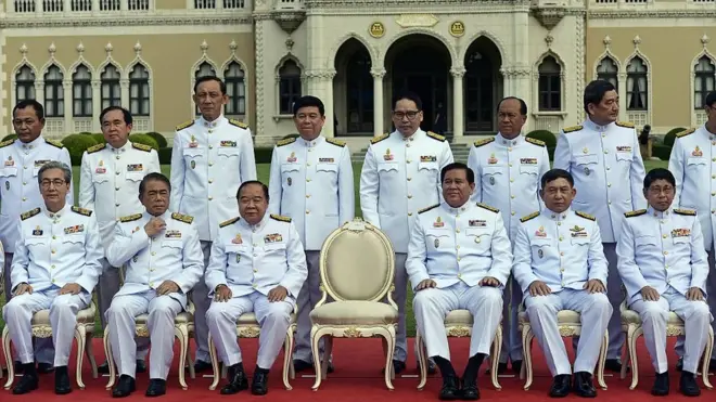 พล.อ.ประวิตร วงษ์สุวรรณ ร่วมรัฐบาล คสช.มาตั้งแต่ปี 2557 ถึงปัจจุบัน