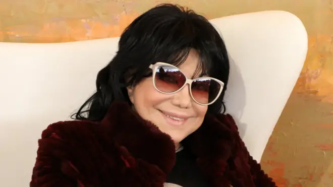 Flora Kərimova: "İctimai mövqeyimə görə, dilimə görə vuruluram"