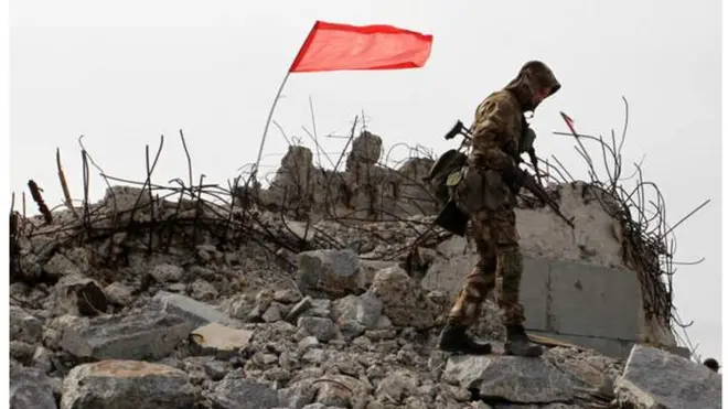 مبنى مدمر في منطقة دونباس