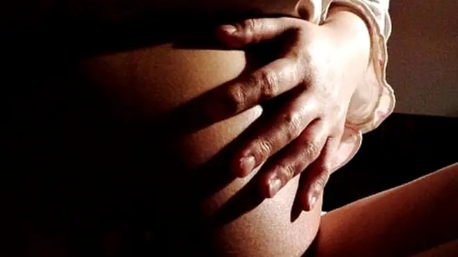 محترمہ ما 41 ہفتوں کی حاملہ تھیں