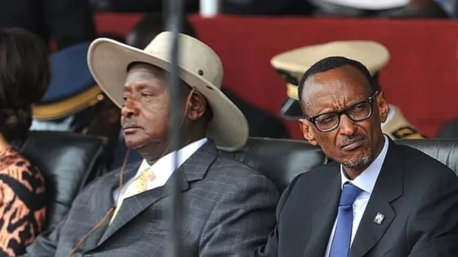 Yoweri Museveni et Paul Kagamé