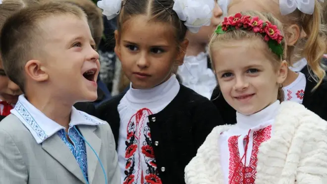 Діти в школі