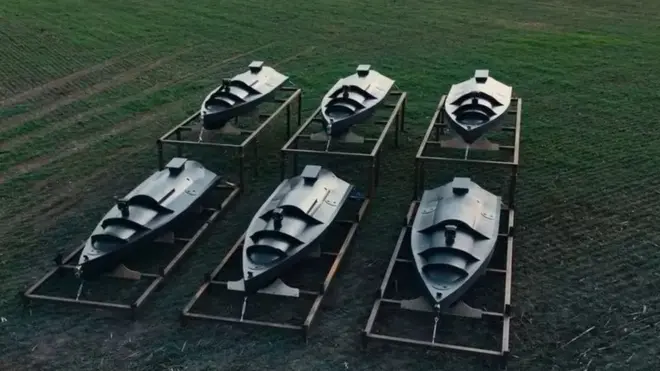 Для початку Україна планує збудувати 100 таких дронів-камікадзе