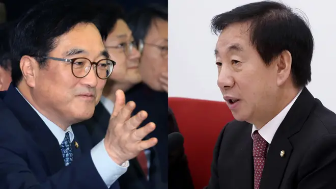 우원식 더불어민주당 원내 대표(왼쪽)와 김성태 자유한국당 원내 대표