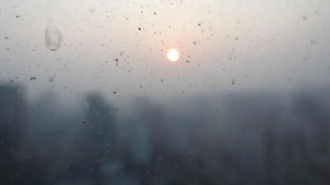 Sebagian besar masyarakat memberi perhatian lebih banyak pada polusi udara di luar ruangan dibandingkan polutan di dalam gedung.