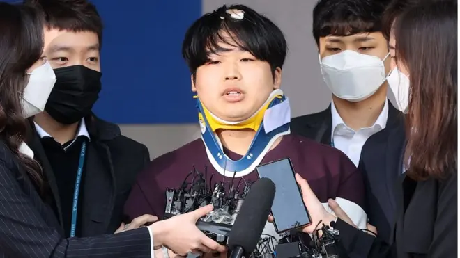 아동·청소년을 포함한 여성의 성착취물을 만들어 텔레그램에 유포한 이른바 '박사방' 사건의 주범 조주빈