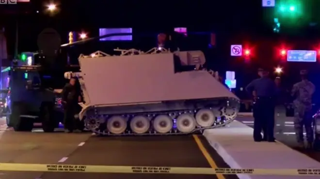 Ukradeno oklopno vozilo na ulici