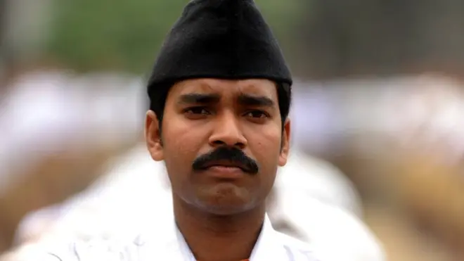 સંઘ કાર્યકરની તસવીર