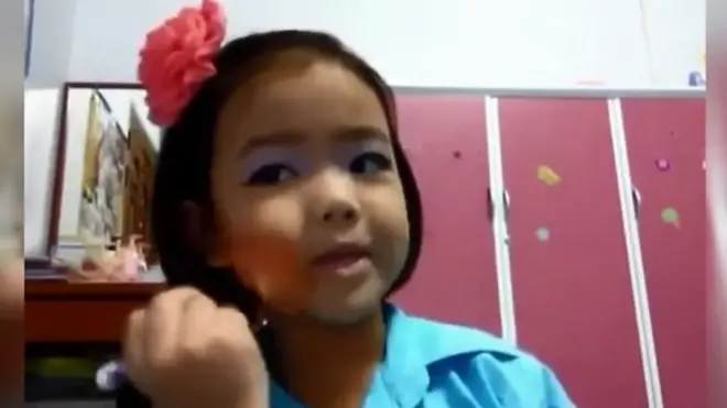 泰國10歲化妝師那他南