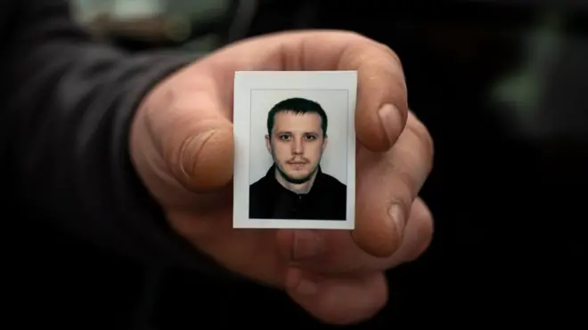 Una foto de Vitaliy que Serhiy conservaba.