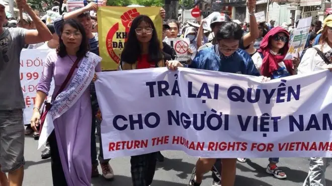 Một cảnh biểu tình cuối tuần qua ở Việt Nam
