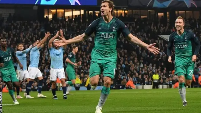 Fernaandoo Loreettee SHaampiyoons Liigiirratti yeroo Tootinhaamiif goolii lakkoofisetti