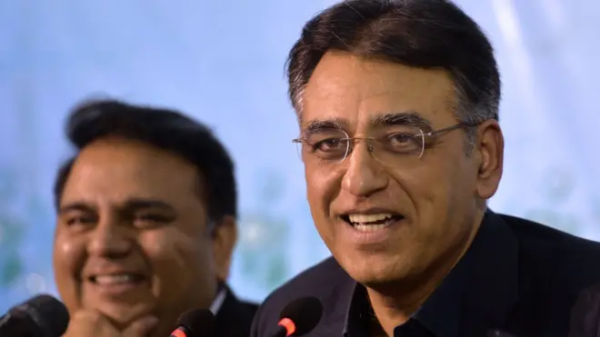 اب ناکامی ہو یا کامیابی، دونوں کا سہرا اسد عمر کو ہی جائے گا