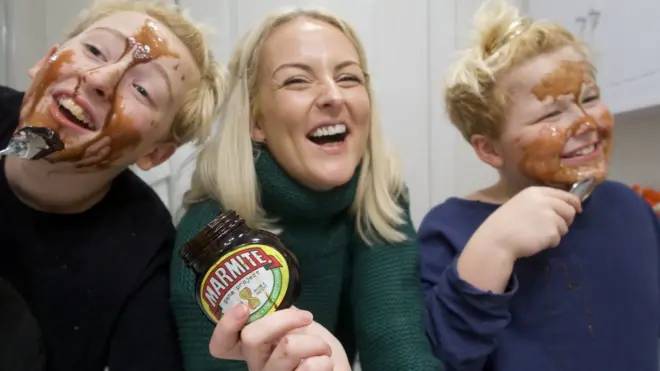 Keluarga Harfin menjadi bintang di TikTok