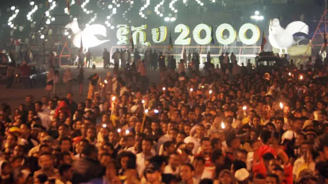 ሚሌኒየሙ ከተከበረ ከአስር ዓመት በኋላ አዲስ ዓመት ለመጀመሪያ ጊዜ ከአስር ቀናት በፊት መከበር ይጀምራል