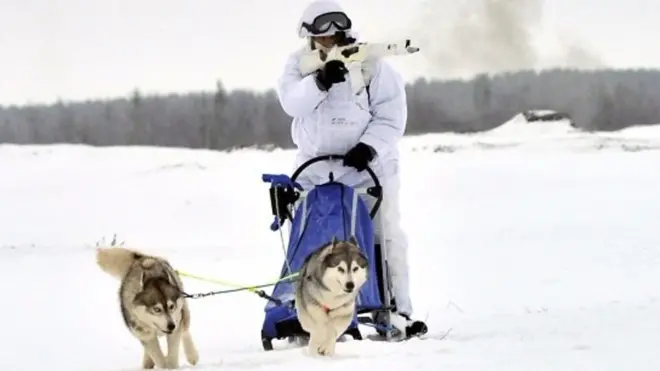 Російський військовий на навчаннях