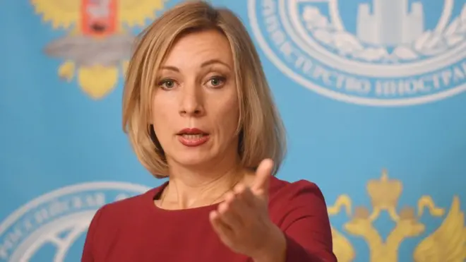 США открыто запугивают сотрудников дипучреждений, считает Захарова