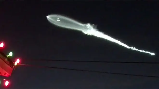 Странное светящееся облако