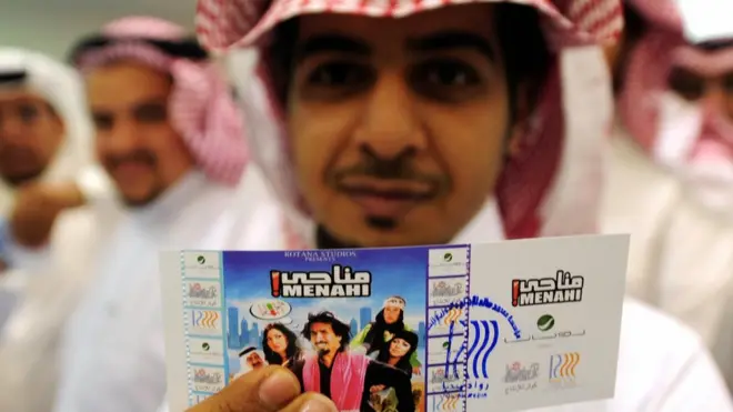 سعودی عرب میں 35 سال کے بعد پہلی مرتبہ کمرشل سینیما گھروں کو کام کرنے اجازت دی گئی ہے