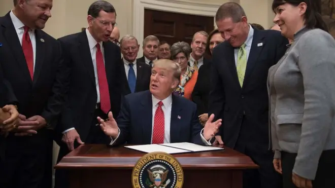 آقای ترامپ قصد دارد بودجه وزارت خارجه را تا 37 درصد کاهش دهد