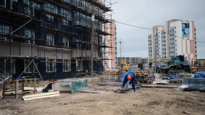 Генподрядчик перечислял авансовые платежи компании, которая не исполнила обязательства по предыдущим выплатам