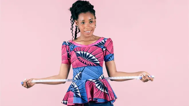 Une africaine souriante