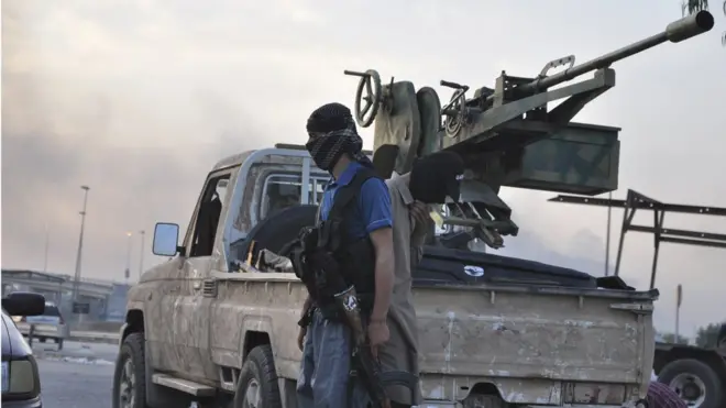 موصل میں دولتِ اسلامیہ کے شدت پسند