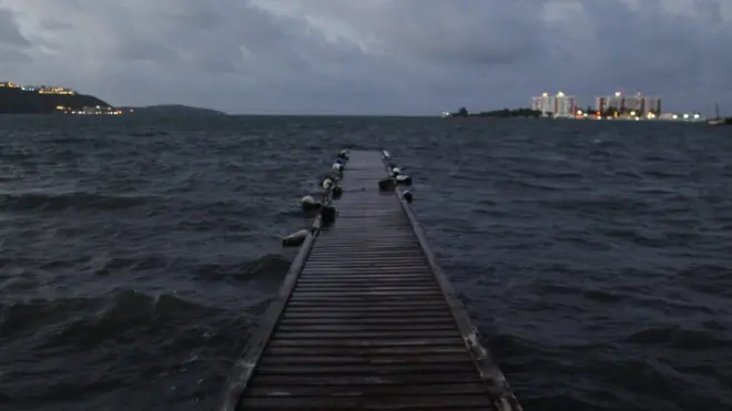 У Пуерто-Рико, де оголошено надзвичайний стан, вже зафіксовали різкий підйом рівня води