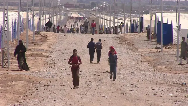 مخيم للنازحين