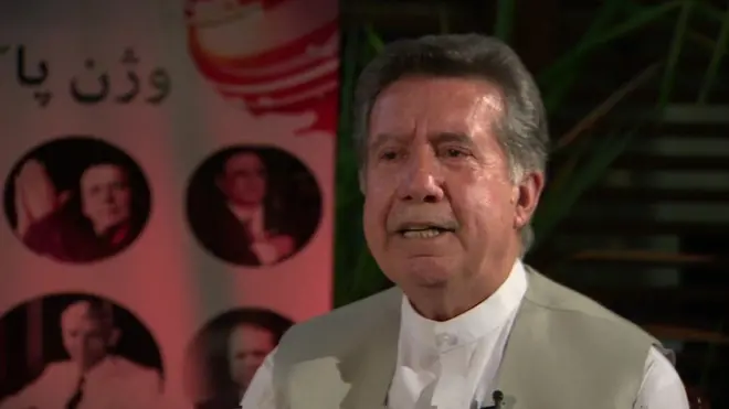 جیسے طالبان یہاں بیٹھے ہیں، کالعدم تنظیمیں ہیں جو جلسے جلوس کرتی ہیں، ان کے خلاف کارروائی نہیں ہورہی۔ تو ظاہر ہے کوئی نہ کوئی تو ان کی سرپرستی ہے: افراسیاب خٹک