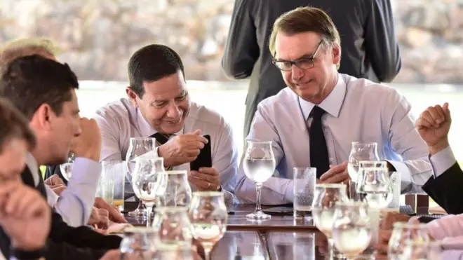 Bolsonaro com o vice-presidente Hamilton Mourão