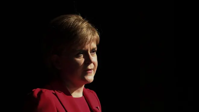 Нікола Стерджен