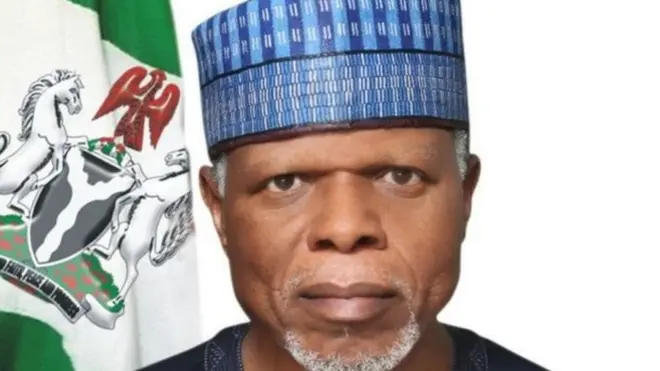 Hameed Ali ya ki yarda ya sanya kayan sarki
