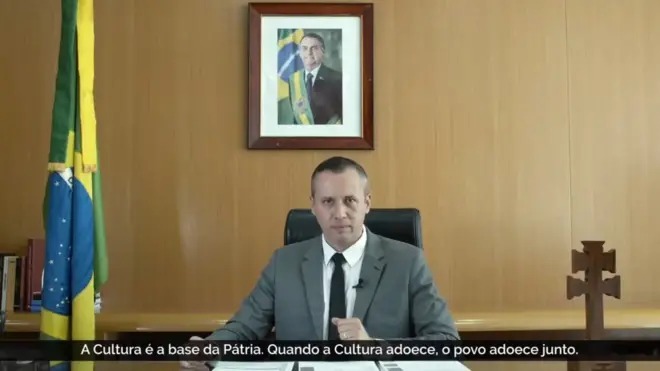 Alvim caiu após repercussão de vídeo em que parafraseou ministro da Propaganda de Hitler