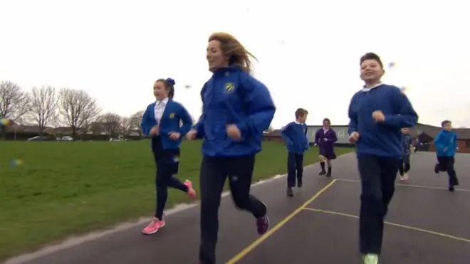 миля щодня у школі