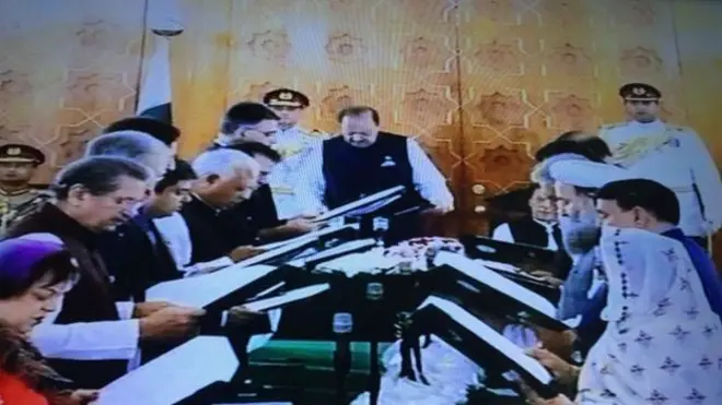 عمران، کابینہ