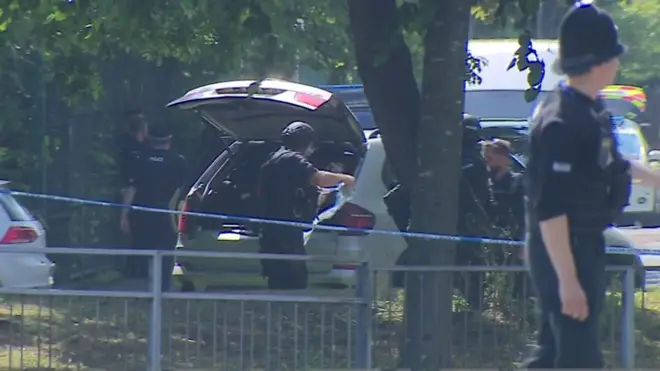 Un policier britannique en faction