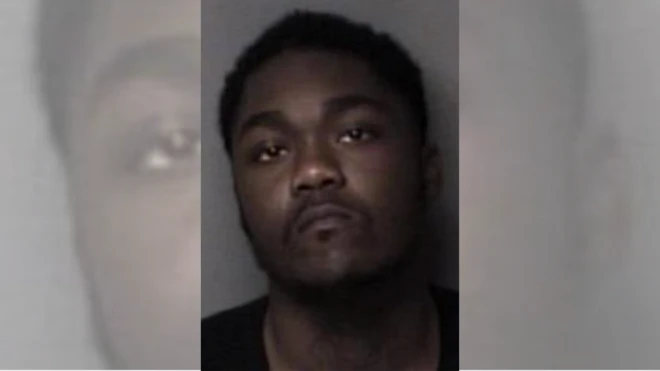 Поліція розшукує підозрюваного Роберта Луїса Сінглтері