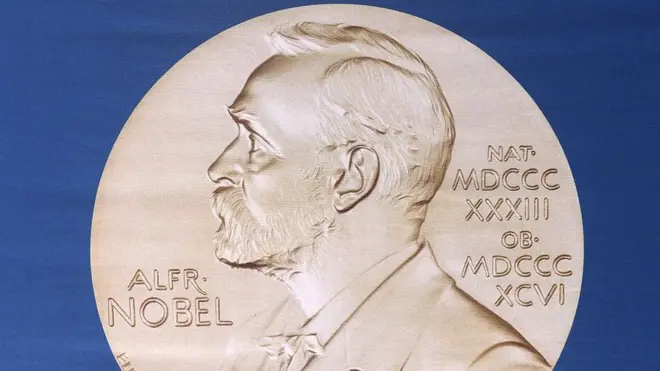 Medalha do prêmio Nobel traz rostosporte da sorte comAlfred Nobel