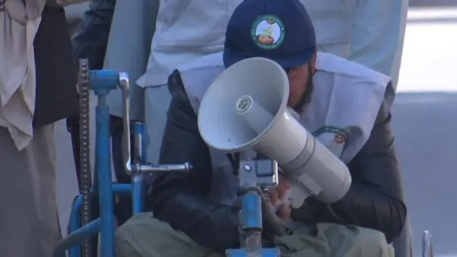 په کندهار کې روغتیايي چارواکي وايي داسې پنځه پروګرامونه یې پیل کړې دي چې غواړي له مخې یې په دغه ولایت او ټول افغانستان کې د پولیو یا ګوزڼ پېښې له منځه یوسي.