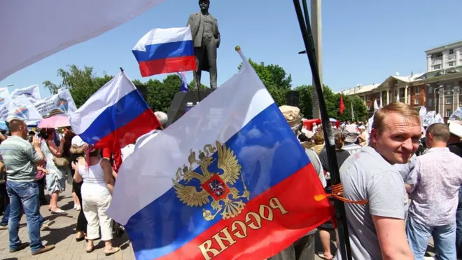 Учасник мітингу на підтримку ДНР у 2014 році