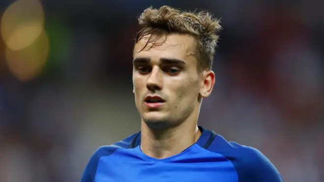 25-летний футболист завершил турнир с шестью голами и двумя голевыми передачами