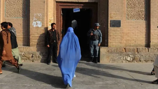 زنان و طالبان