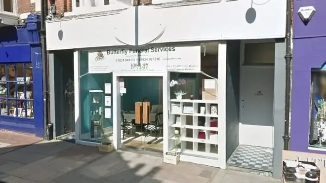 Чоловік вдерся до Butterfly Funeral Services у Рочестері