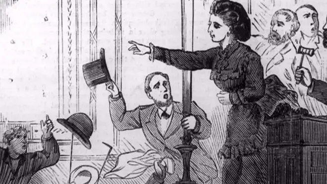 نساء أمريكيات