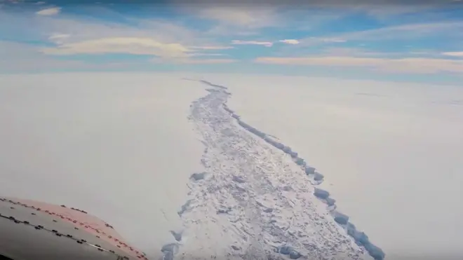 Larsen C crack