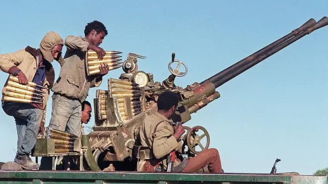 Dagaalkii sokeeye ee Soomaaliya wuxuu bilowday ka dib markii meesha laga saaray dowladdii Maxamed Siyaad Barre