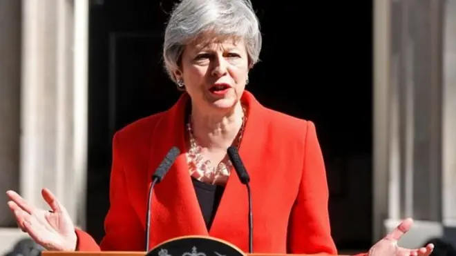 ٹریزا مے نے کہا کہ انھوں نے ارکان پارلیمان کو قائل کرنے کے لیے ہر ممکن کوشش کی کہ وہ اس معاہدے کی حمایت کریں
