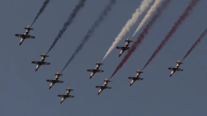 يرى فريق من الخبراء والكتاب أن مصر لا تملك القدرات العسكرية الكافية لتدمير سد النهضة